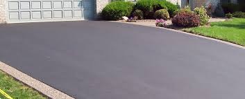 Best Driveway Pressure Washing  in Fort Wayne, IN